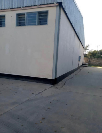 warehouse-for-rent-in-makeni-big-2