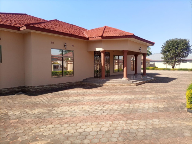 4-bedroom-house-for-sale-in-ibex-meanwood-big-0