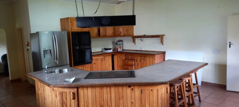 4-bedroom-house-for-rent-in-lilayi-big-1