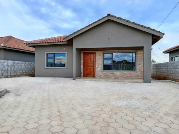 2-bedroom-flat-for-sale-in-lilayi-big-2