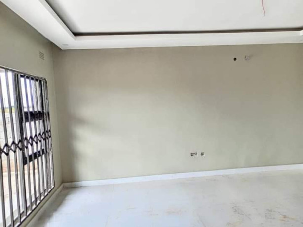 2-bedroom-flat-for-sale-in-lilayi-big-7