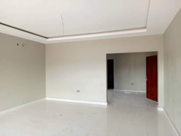 2-bedroom-flat-for-sale-in-lilayi-big-5