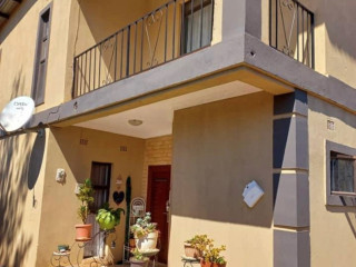 3-bedroom-house-for-rent-in-ibex-hill