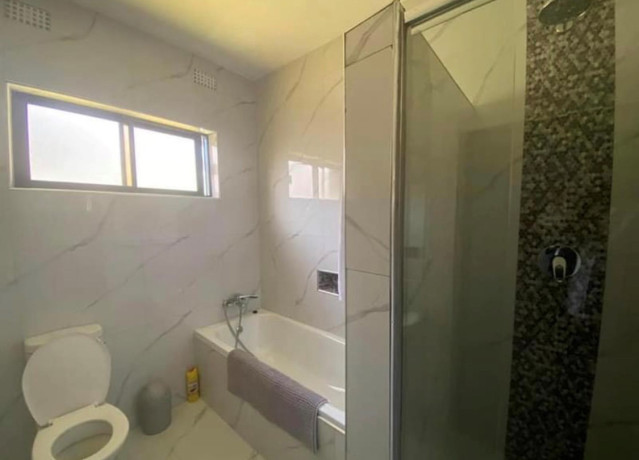 3-bedroom-apartment-for-rent-in-ibex-hill-big-3