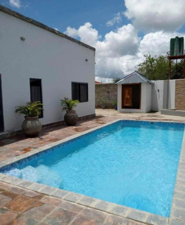 4-bedroom-house-for-rent-in-ibex-hill-big-7