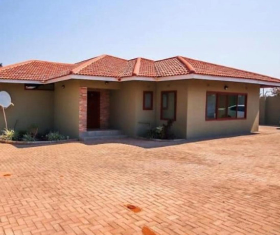 3-bedroom-house-for-sale-in-roma-park-big-0