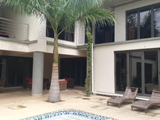 6-bedroom-house-for-sale-in-roma-park