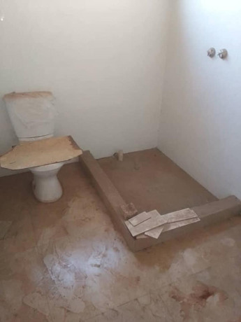 22-bedroom-flats-for-sale-in-chalala-big-3