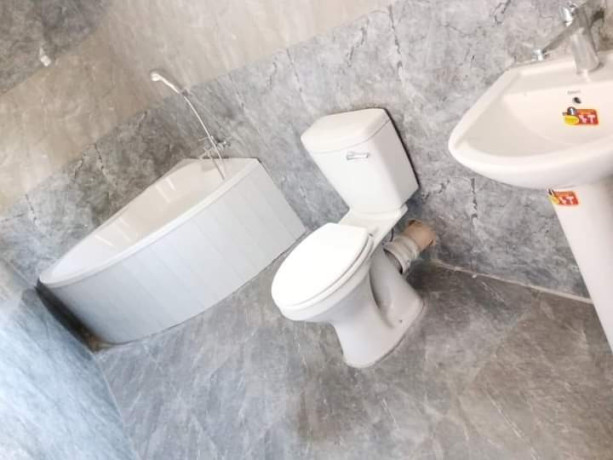 exclusive-3-bedroom-flat-for-sale-in-chalala-big-0