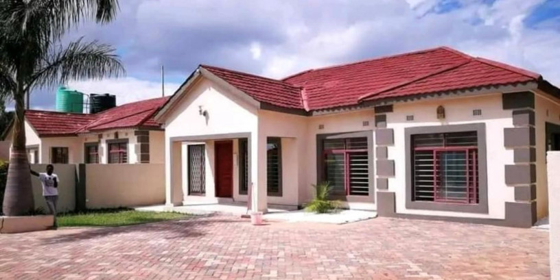 3-bedroom-flat-for-rent-in-kabulonga-big-0