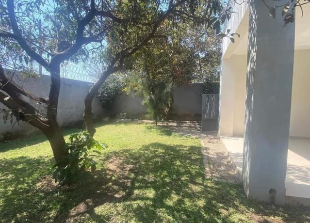 beautiful-3-bedroom-apartment-for-rent-in-kabulonga-big-6