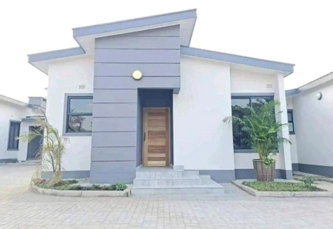 2-bedroom-apartments-for-rent-in-kabulonga-big-0