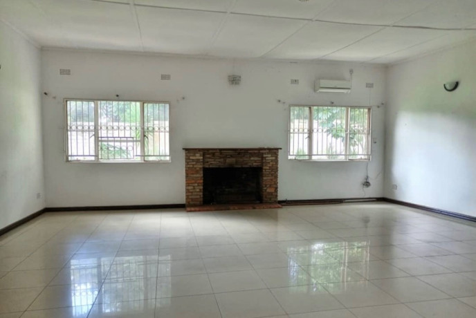 4-bedroom-house-for-sale-in-kabulonga-big-3