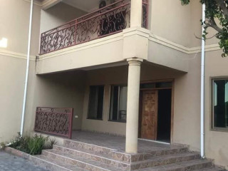 3-bedroom-apartment-for-rent-in-olympia-extension