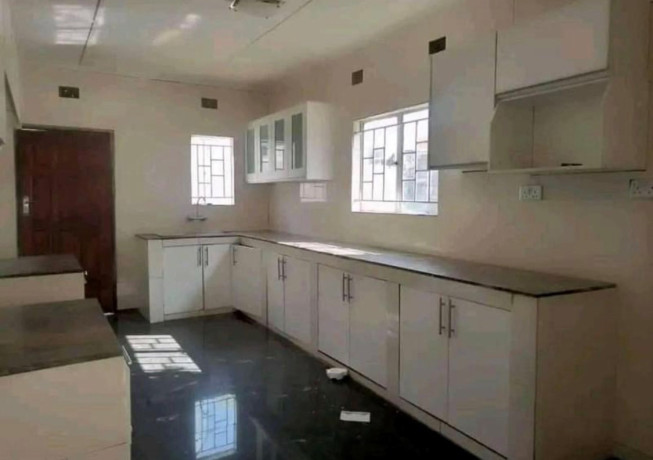 3-bedroom-house-for-rent-in-olympia-big-0