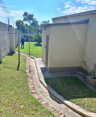 3-bedroom-house-for-sale-in-olympia-big-4