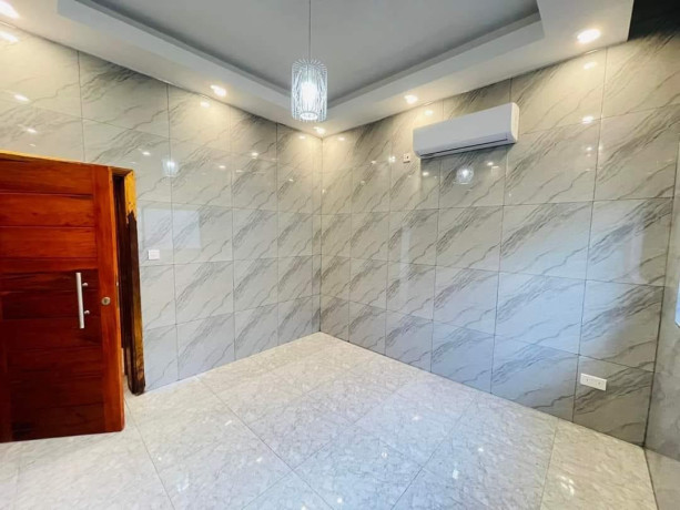 3-bedroom-house-for-sale-in-olympia-big-8