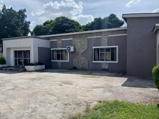 6-bedroomed-stand-alone-house-for-sale-in-kalundu