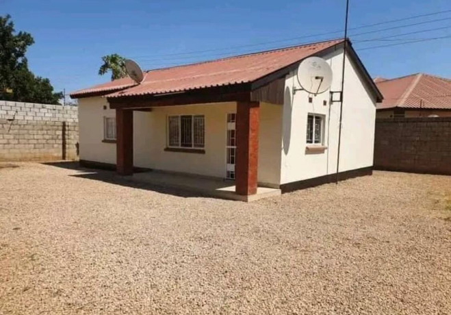 2-bedroom-house-for-rent-in-makeni-big-0