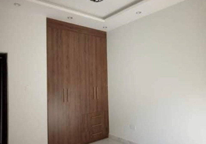 4-bedroom-flats-for-rent-in-makeni-big-5