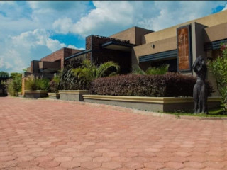 new-plush-2-bedroom-apartments-in-makeni-balmoral