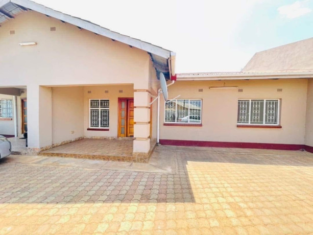 2-bedroom-flat-for-rent-in-nyumba-yanga-big-1