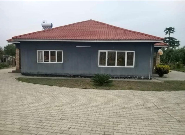 3-bedroom-house-for-sale-in-18-miles-big-4