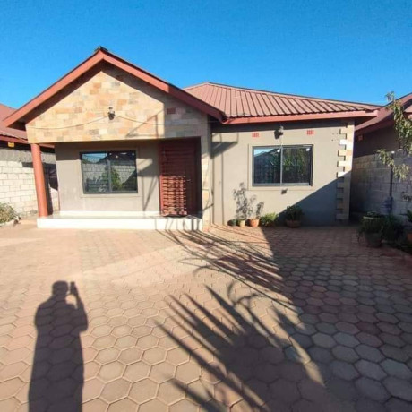 2-bedroom-house-for-sale-in-new-kasama-big-6