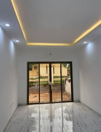 2-bedroom-flat-for-rent-in-roma-big-1