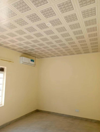 3-bedroom-house-for-rent-in-roma-big-6