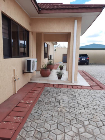 4-bedroom-executive-house-for-sale-in-roma-park-big-1