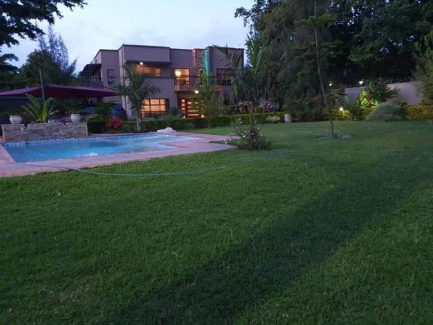 4-bedroom-flat-for-sale-in-roma-big-2