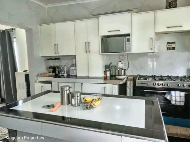 fabulous-end-unit-townhome-in-chalala-community-big-0