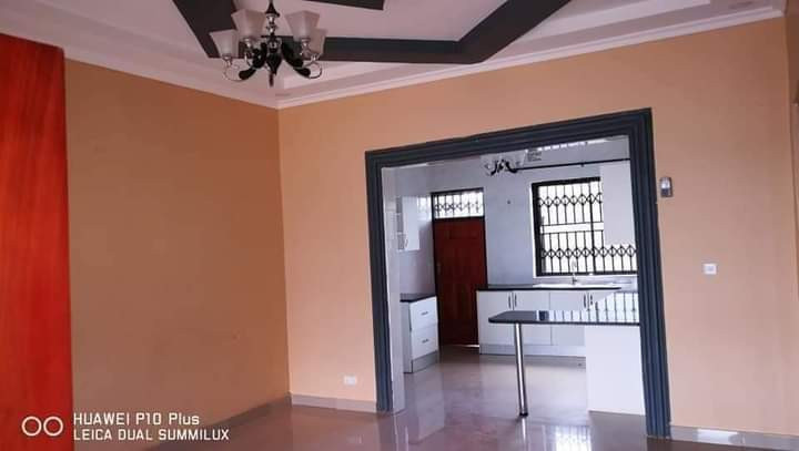 2-bedroom-flat-for-rent-in-chalala-big-1