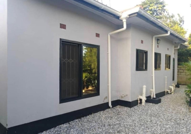 2-bedroom-flat-for-rent-in-makeni-big-0