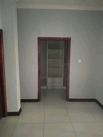 3-bedroom-flat-for-rent-in-makeni-big-2