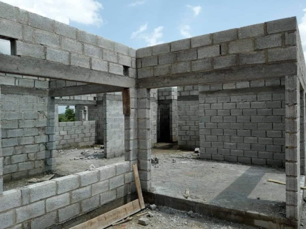 4-bedroom-unfinished-house-for-sale-in-mikango-barracks-big-4