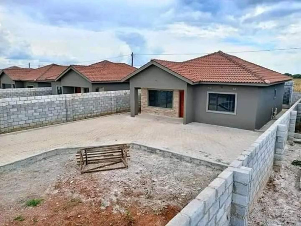 houses-for-sale-in-new-kasama-big-2