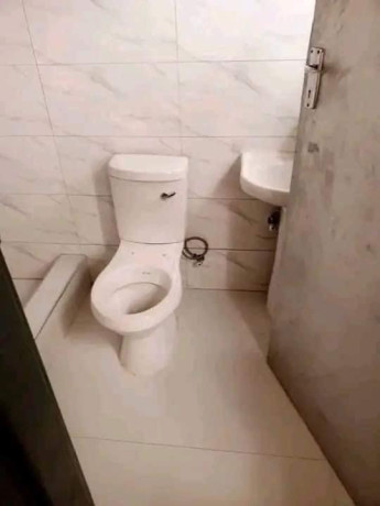 5-bedroom-house-for-sale-in-new-kasama-big-4