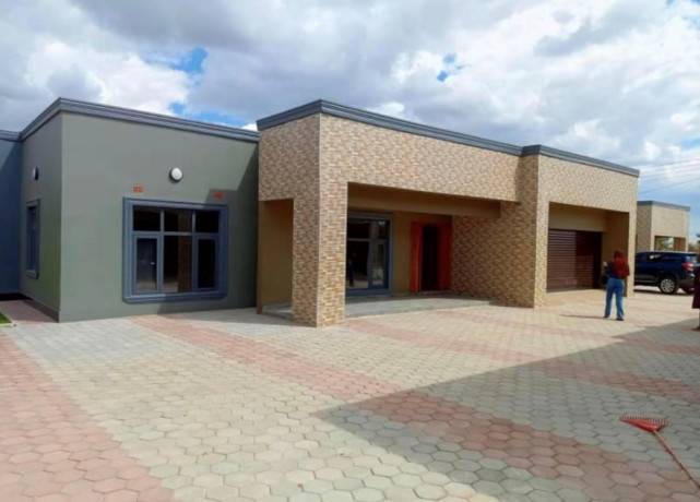 3-bedroom-flat-for-rent-in-new-kasama-big-0