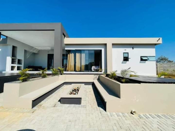 4-bedroom-house-for-sale-in-state-lodge-big-6