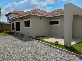 2-bedroom-house-for-rent-in-new-kasama