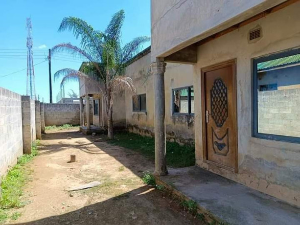 unfinished-2-by-2-bedroomed-flats-in-meanwood-kwamwena-phase-3-big-9