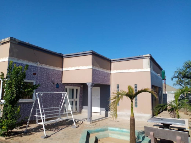 3-bedroom-house-for-sale-in-meanwood-big-3