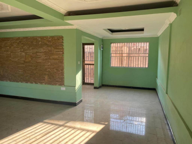 1x2-1x3-bedroom-duplex-apartments-in-foxdale-big-6