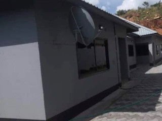 2-bedroom-flat-for-rent-in-foxdale