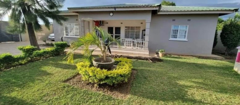 4-bedroom-house-for-sale-in-foxdale-big-0