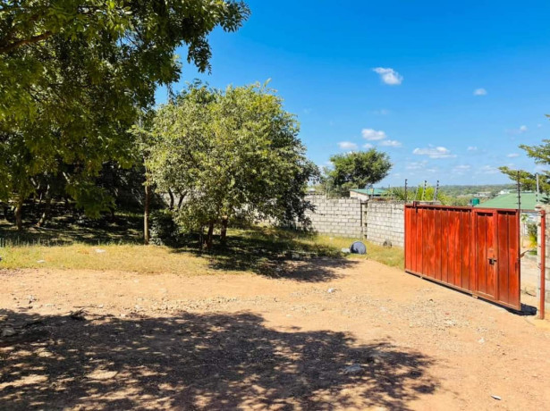 spacious-plot-for-sale-in-foxdale-big-1