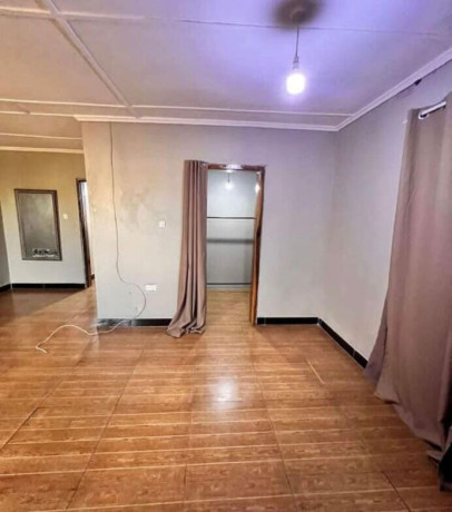 3-bedroom-house-for-rent-in-6-miles-big-4