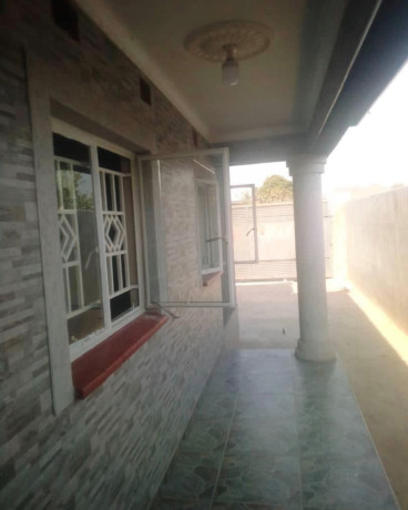 3-bedroom-flat-for-rent-in-meanwood-ndeke-big-2